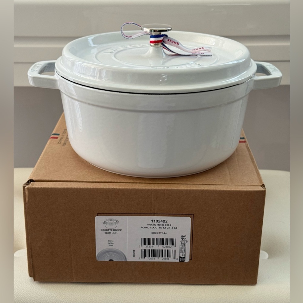 NEW STAUB 4 qt, ROUND COCOTTE, PURE-WHITE (Reg $369.99)